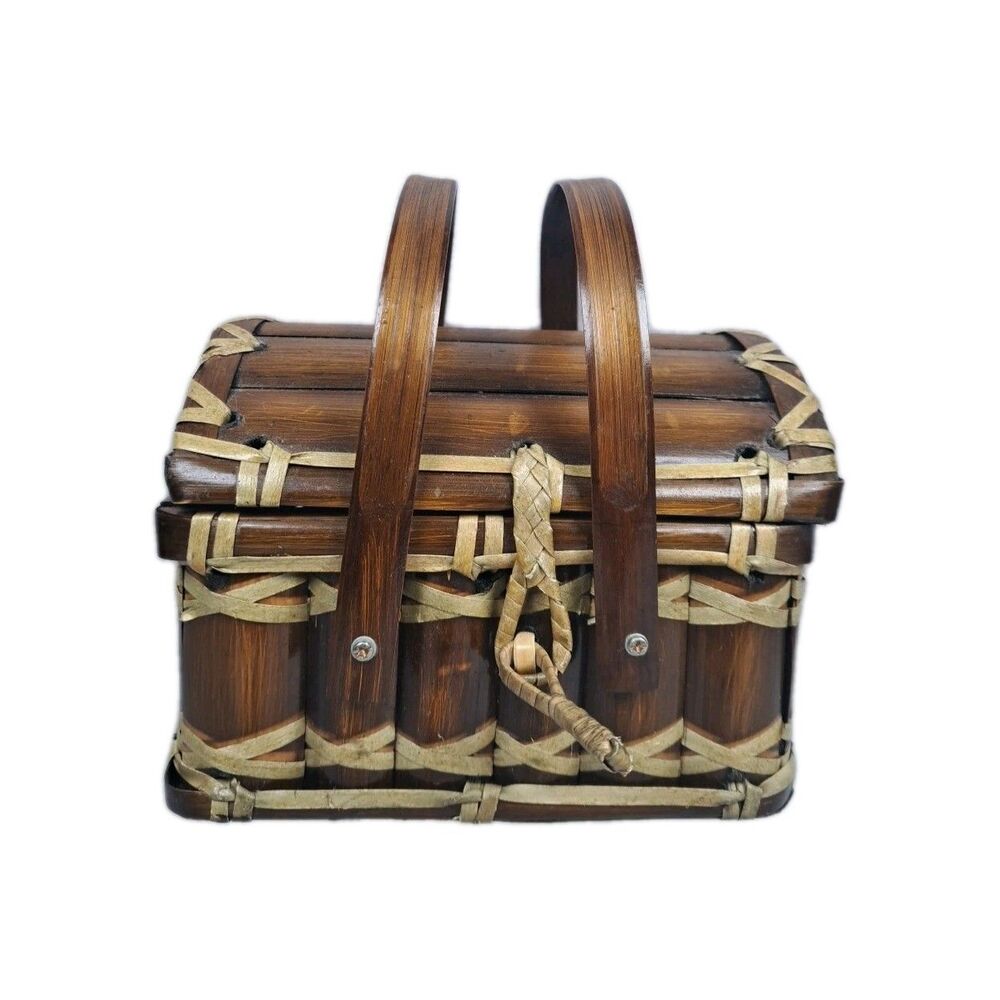 Vintage Bamboo Treasure Chest Mini Picnic Basket Purse 7x7x6 inches Keep-Sake